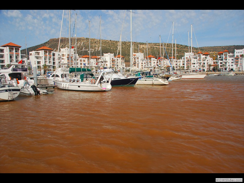 Port d'agadir après une forte houle