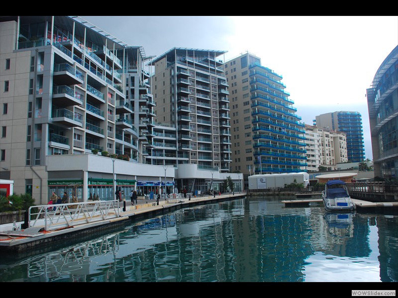 Docks